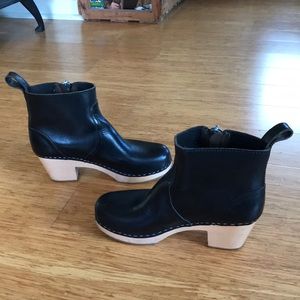 Swedish Hasbeens Zip It Emy Size 37